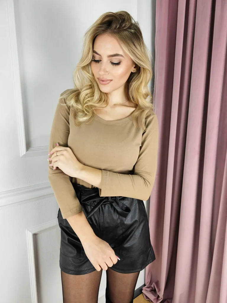 Bluzka JASMIN camel, gładka