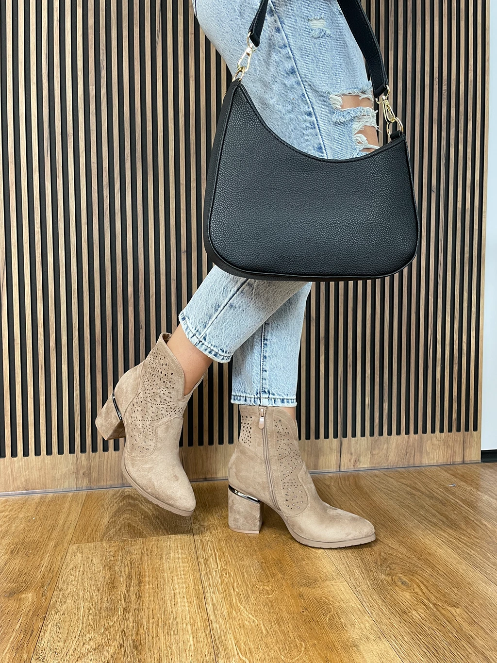 BUTY beżowe botki ażurowe - obrazek 4