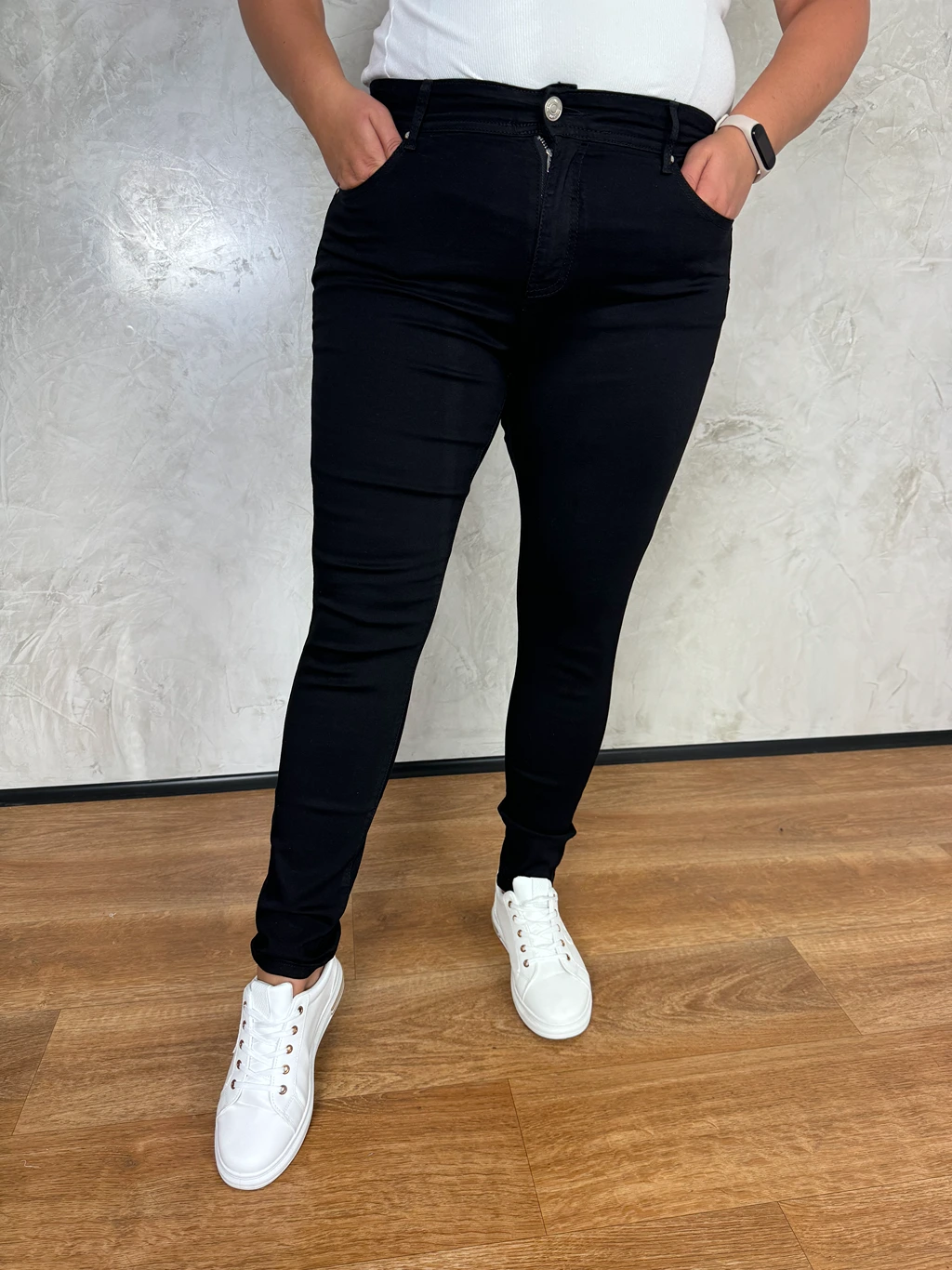 CZARNE PLUS SIZE GŁADKIE GOODIES - obrazek 2