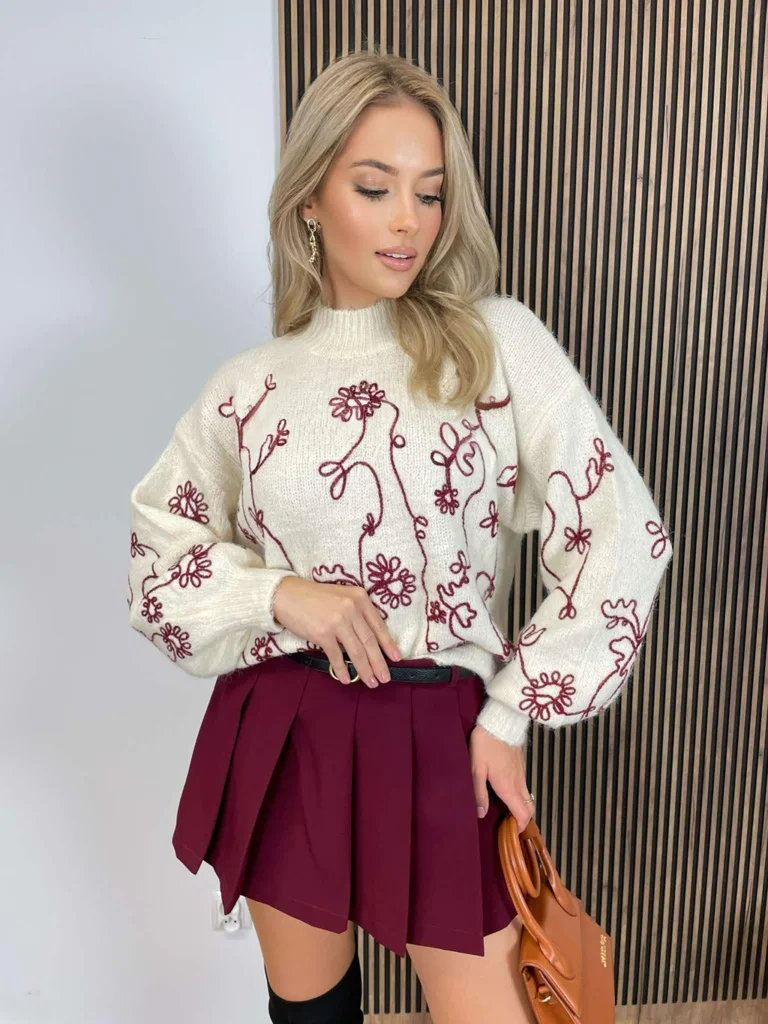 Sweter YOUR STORY creme i burgund z wełną