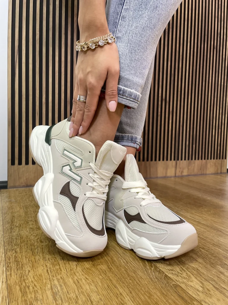 Buty adidasy na wysokiej podeszwie NEW