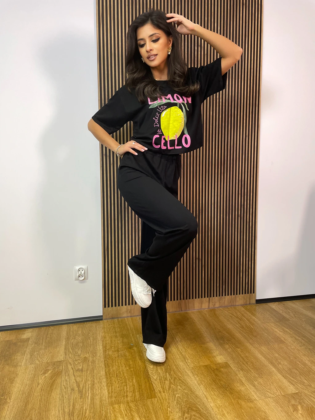 Komplet LIMON CELLO bluzka i szerokie spodnie czarny