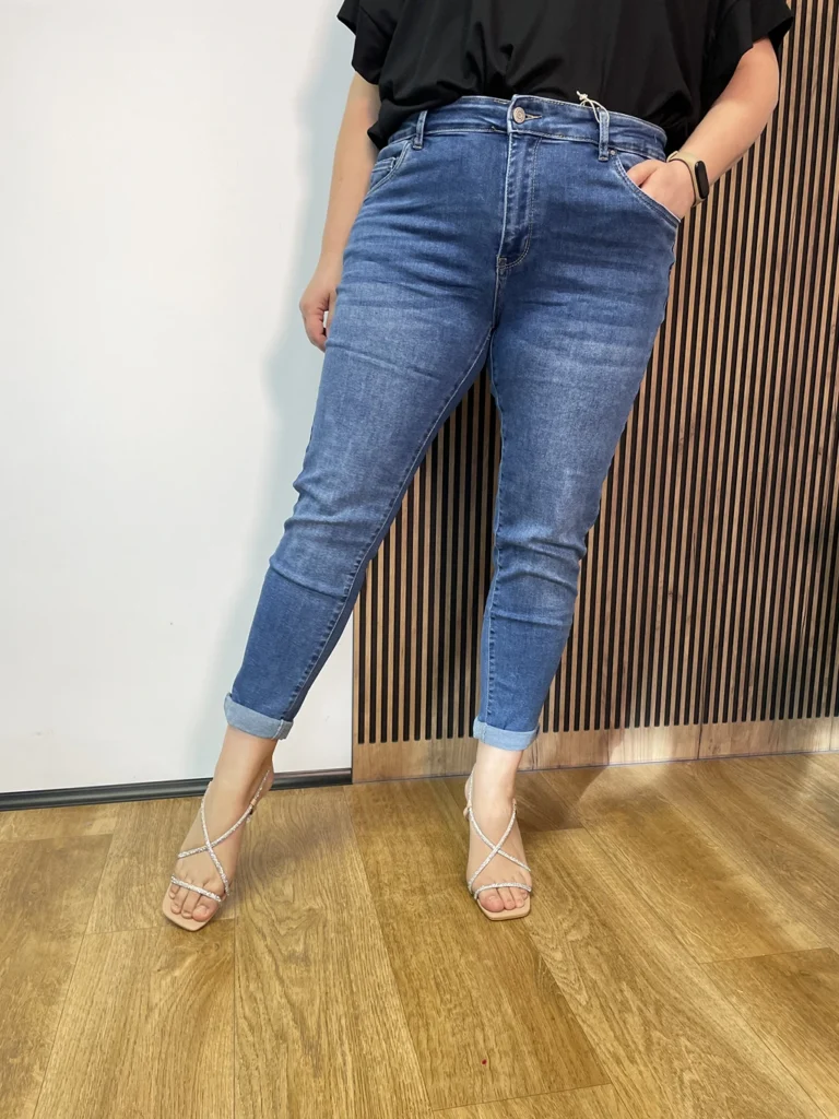 Spodnie PLUS SIZE REDSEVENTY ciemniejsze niebieskie, klasyczne