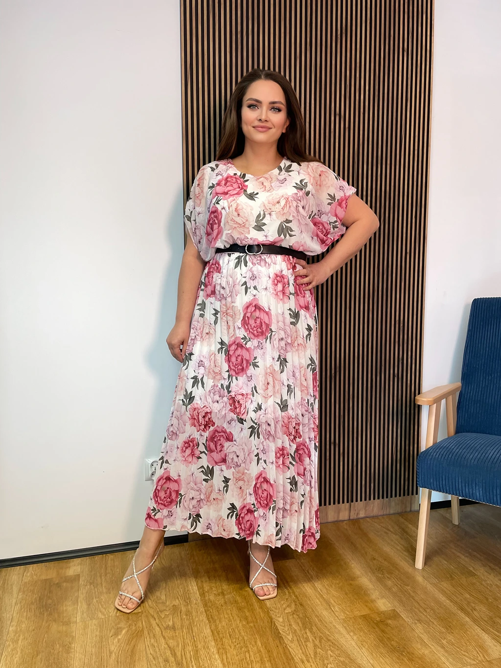 Sukienka FLOWER Spring Plus Size różowa długa