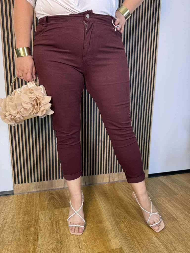 Spodnie  MSARA mom fit Plus Size bordowe gładkie