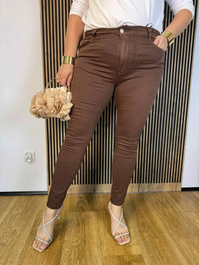 Jeansy zwężane spodnie msara PLUS SIZE, klasyczne bez dziur czekoladowe