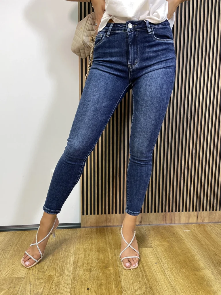 Spodnie damskie MSARA ciemne gładkie, klasyczne bez dziur