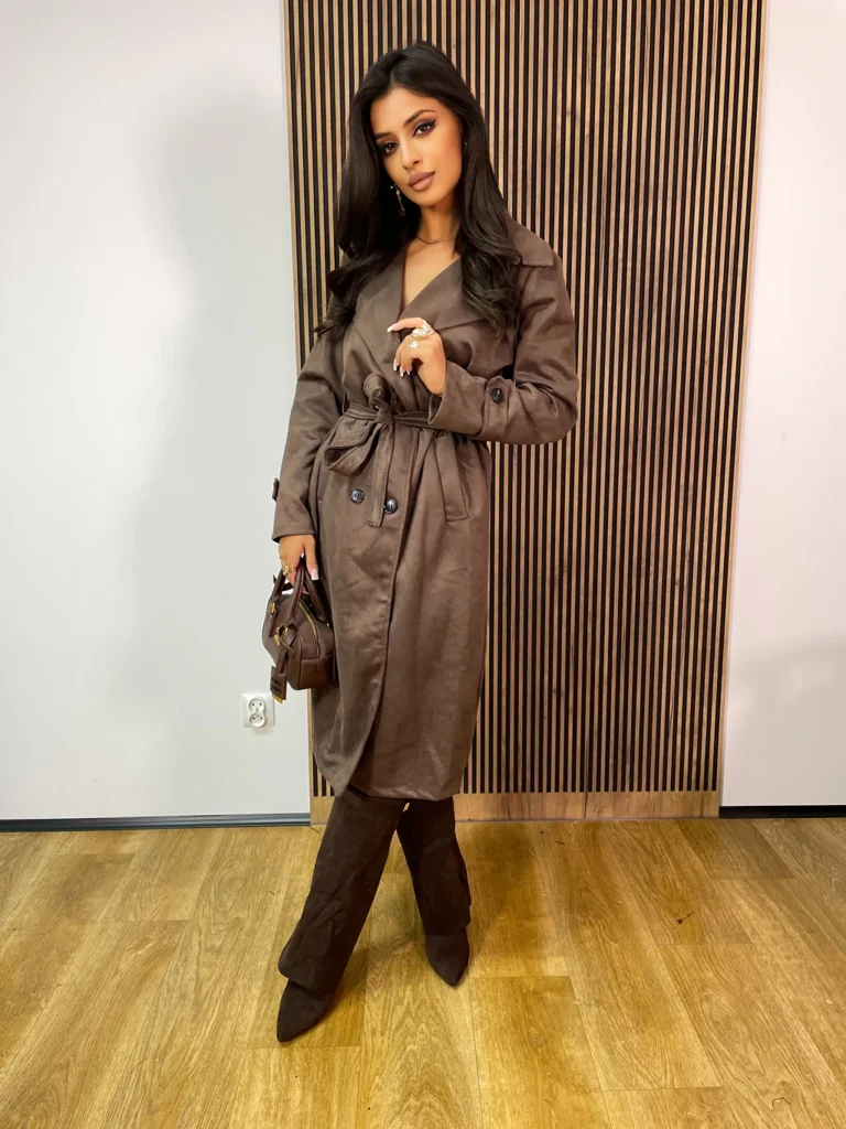 Płaszcz STELLA wiązany w pasie miękki zamszowy czekoladowy