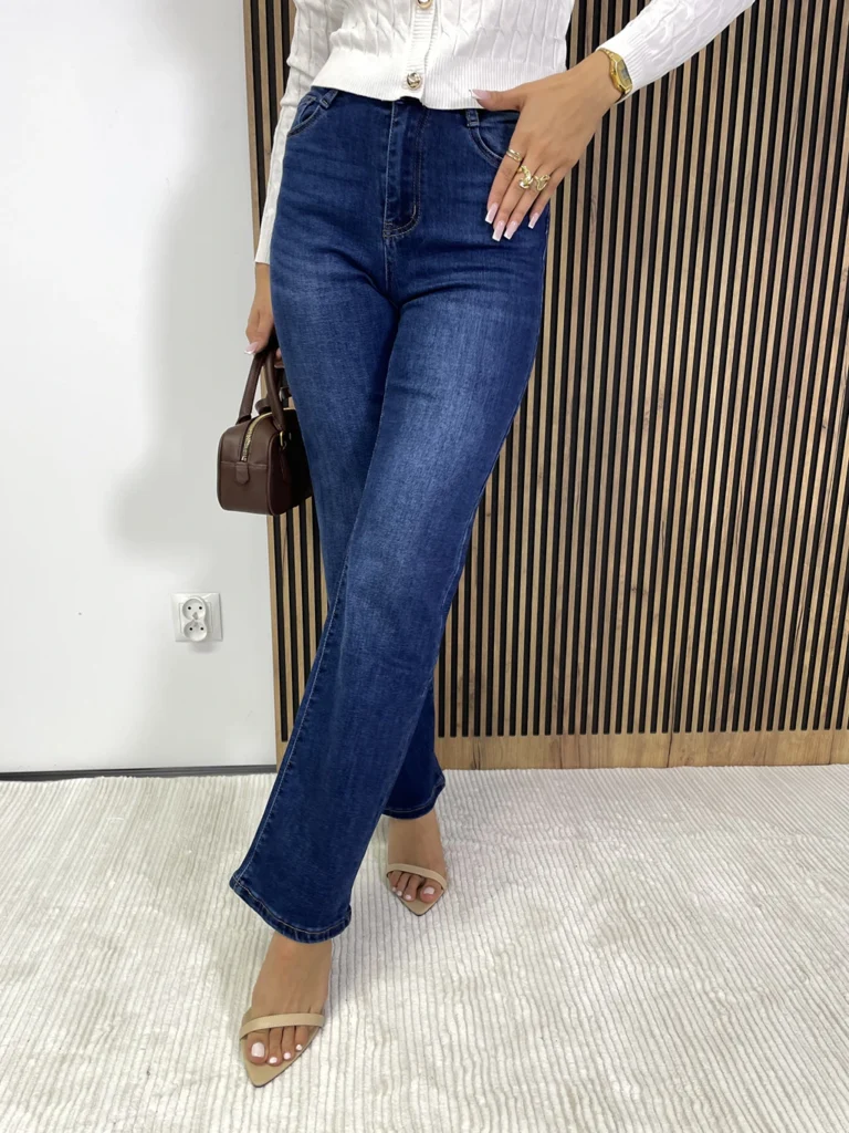 Spodnie damskie SZWEDY WH prosta nogawka ciemny jeans