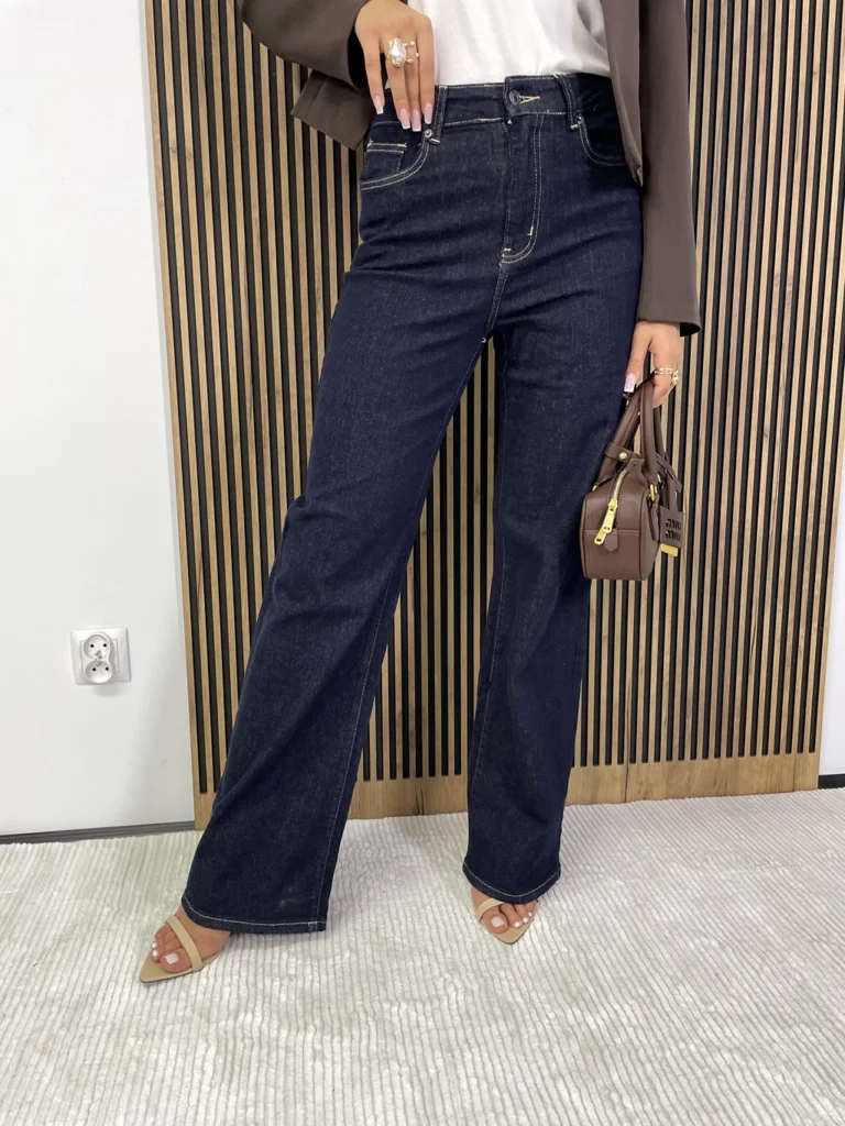 Spodnie damskie SZWEDY LAULIA prosta nogawka ciemny jeans