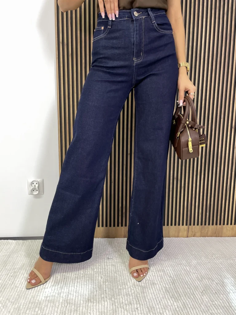 Spodnie damskie SZWEDY moon girl prosta nogawka ciemny jeans