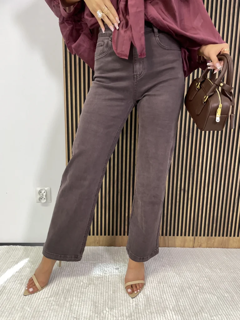 Spodnie damskie SZWEDY MILAS prosta nogawka czekoladowe