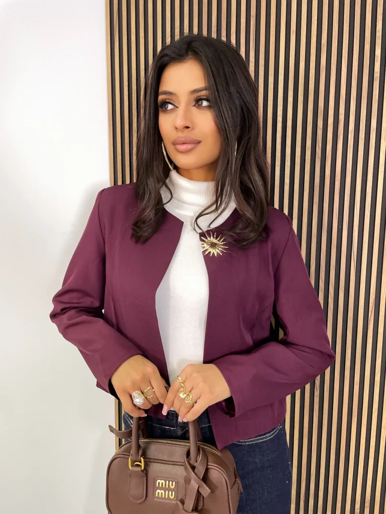 Marynarka ELEGANT z zapięciem bordo