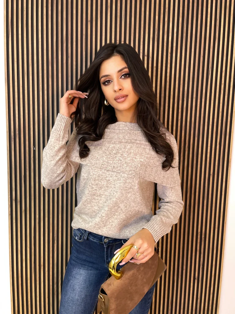 Sweter damski LOVE WARM z angorą beżowy