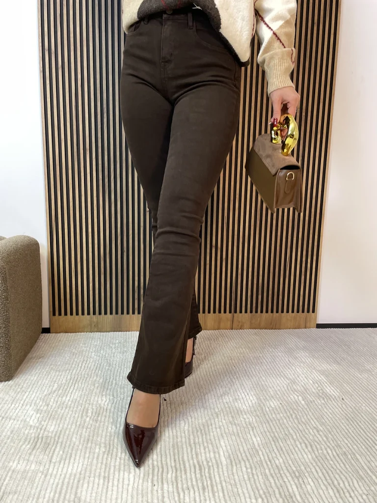 Spodnie damskie czekoladowe dzwony