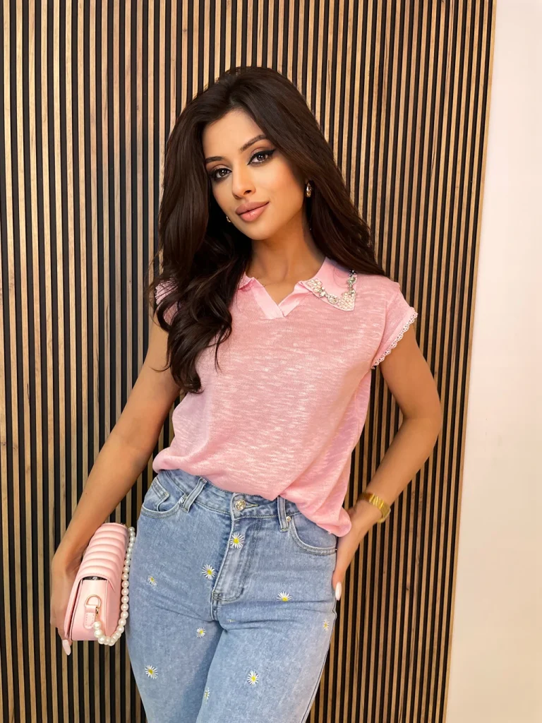 Bluzka damska z ozdobnym kołnierzykiem ADYS różowa