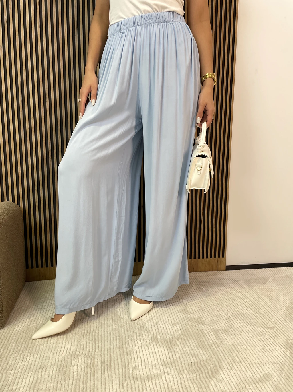 Spodnie damskie szerokie VIVIAN z wiskozy błękitne