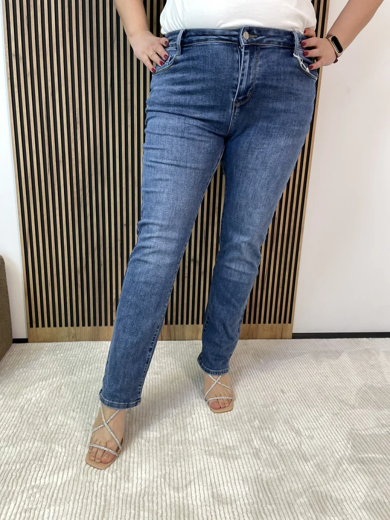 Jeansy damskie spodnie msara PLUS SIZE, klasyczne proste nogawki