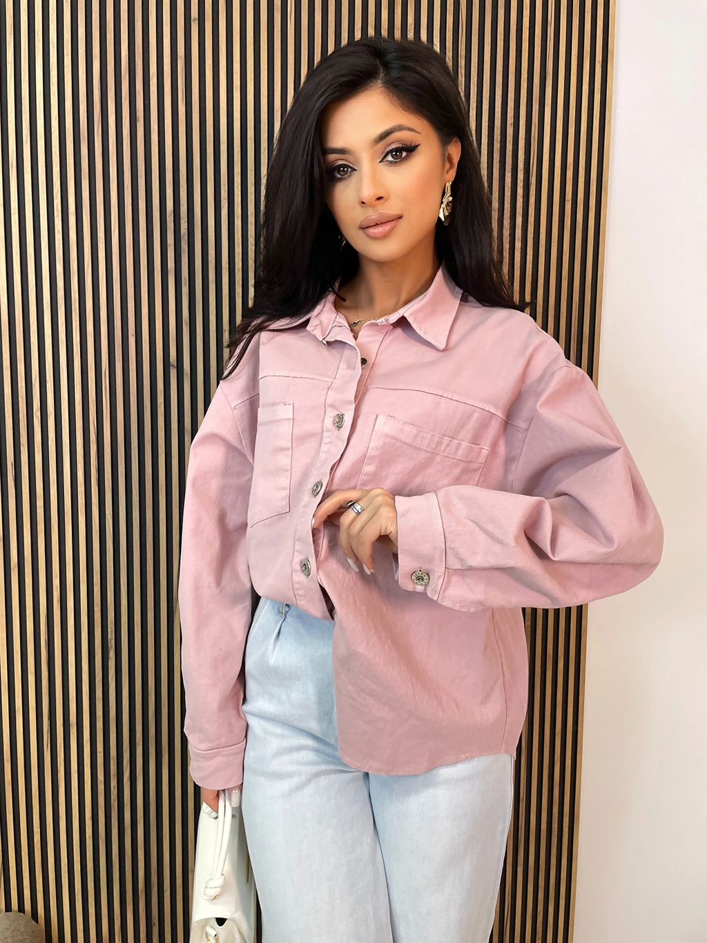 Kurtka jeansowa z długim rękawem VIVIAN różowa