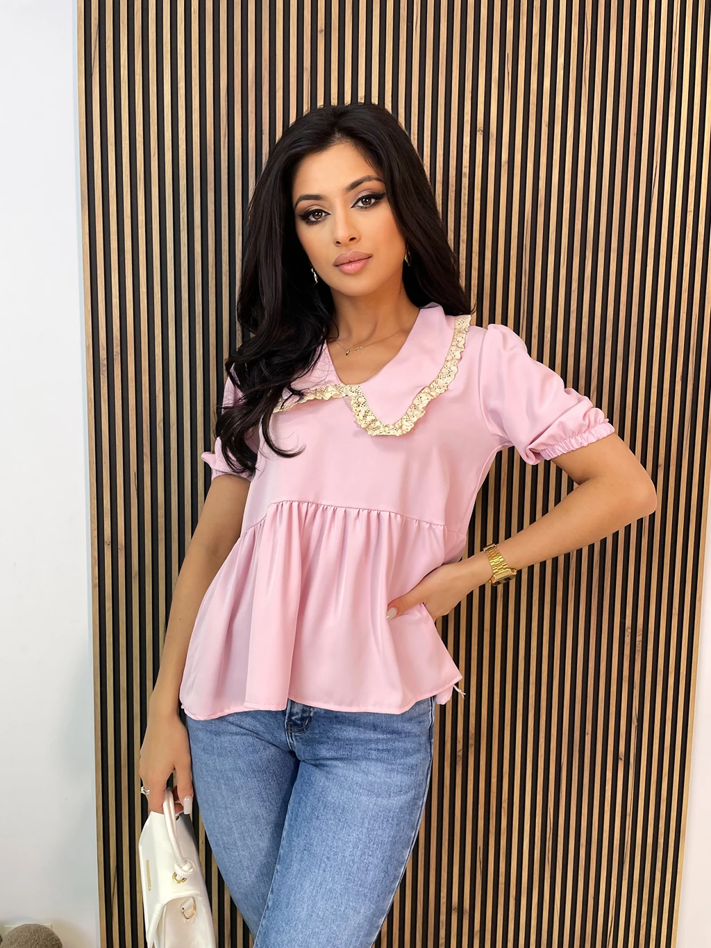 Bluzka damska z kołnierzykiem i baskinką TOYA różowa