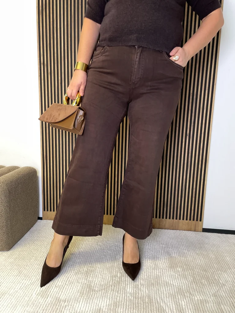 Spodnie damskie jeansowe PLUS SIZE REDSEVENTY czekolada, szwedy